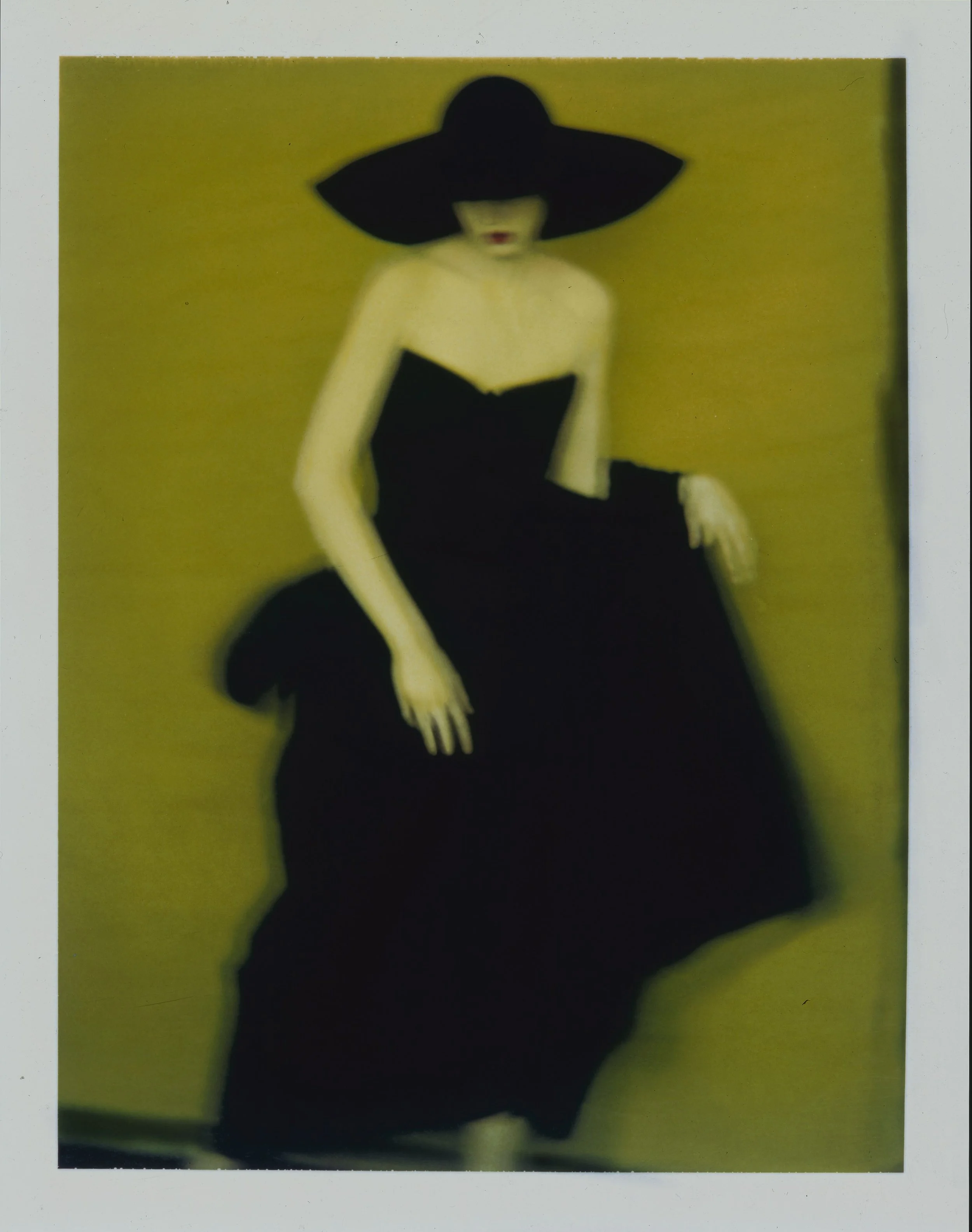 Sarah Moon: On the Edge | Howard Greenberg Gallery — Musée Magazine